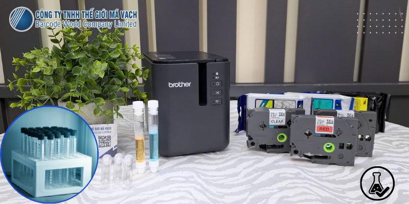 Máy in nhãn Brother và hộp nhãn in tem cho mẫu xét nghiệm môi trường khắc nghiệt