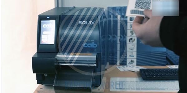 Máy in mã vạch Cab SQUIX 4 M hỗ trợ in tem chất lượng cao