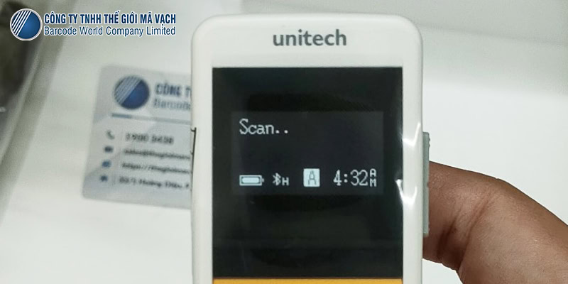 Máy quét mã vạch Unitech MS926 giao tiếp qua màn hình OLED 1 inch Máy quét mã vạch Unitech MS926 giao tiếp qua màn hình OLED 1 inch