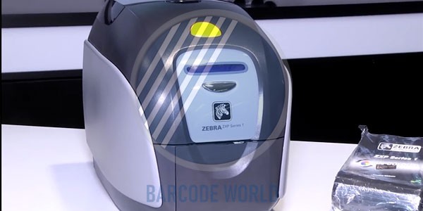 Máy in thẻ nhựa Zebra ZXP Series 1 hỗ trợ in 1 mặt, 2 mặt, in đơn sắc và in đa sắc