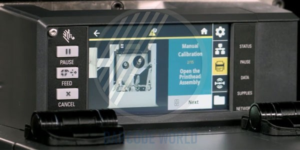 Máy in mã vạch RFID Zebra ZT521 được trang bị cho màn hình hiển thị cảm ứng hiện đại