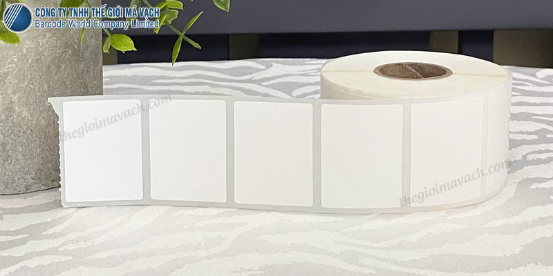 Tem nhiệt cân điện tử 40x30mm cuộn 30m Tem nhiệt cân điện tử 40x30mm cuộn 30m