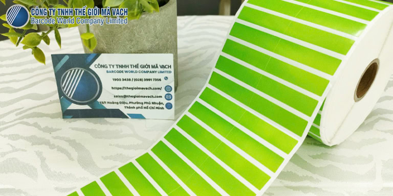 Tem decal giấy 40x10mmx2 màu xanh lá nhuộm đều màu, có độ bóng nhẹ Tem decal giấy 40x10mmx2 màu xanh lá nhuộm đều màu, có độ bóng nhẹ