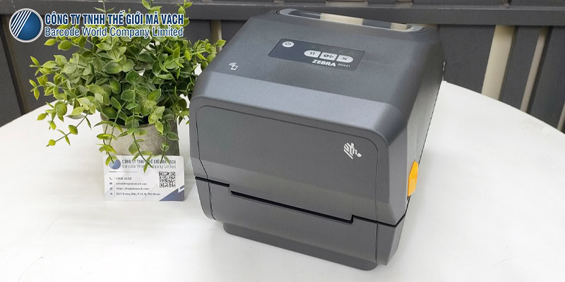 Máy in mã vạch Zebra ZT421 cấu trúc để bàn nhỏ gọn