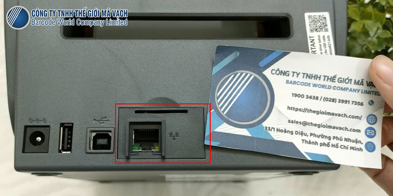 Máy in mã vạch Zebra ZT421 mở rộng cổng kết nối