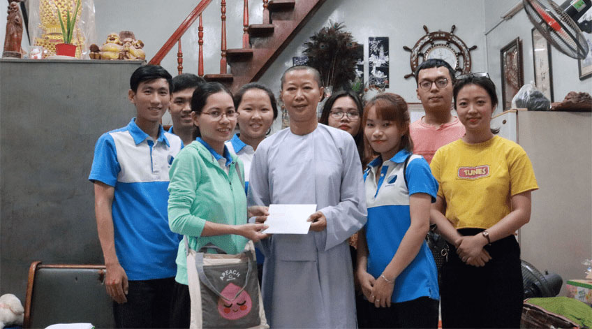Chuyến đi từ thiện cuối năm tại Chùa Lâm Quang (Quận 8)
