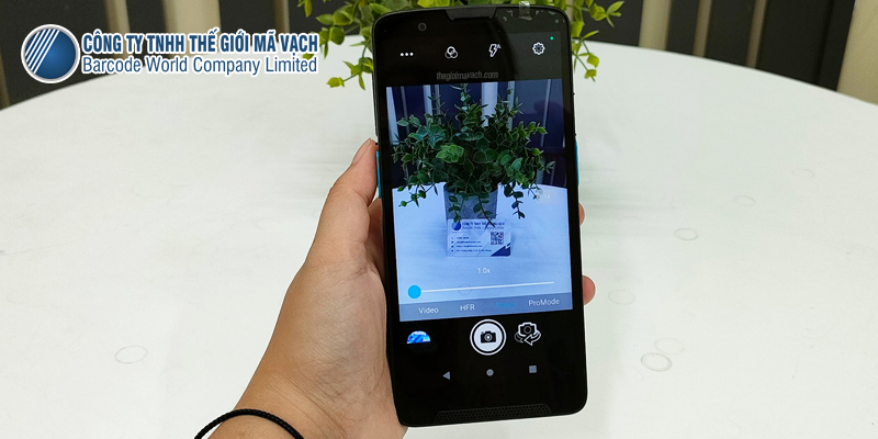 Máy kiểm kho PDA Unitech EA660 sở hữu camera 16MP