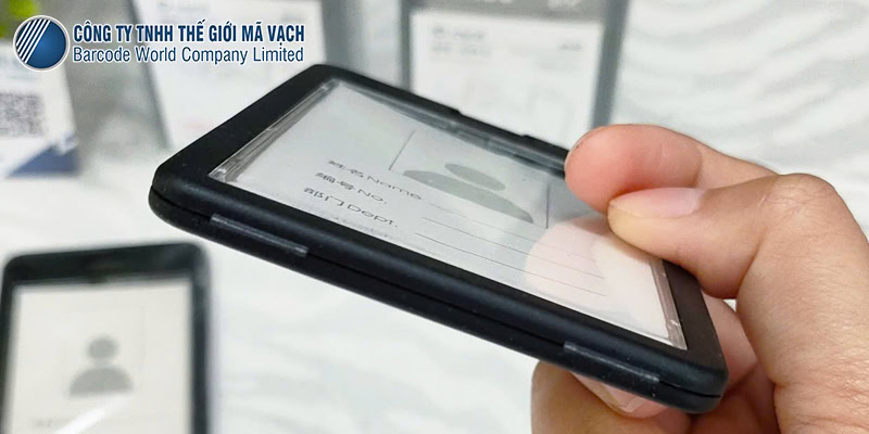 Bao đựng thẻ Uhoo 6638 màu đen dày dặn