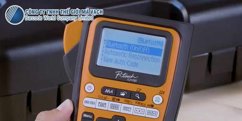 Màn hình LCD của máy in nhãn cầm tay Brother PT-E310BT