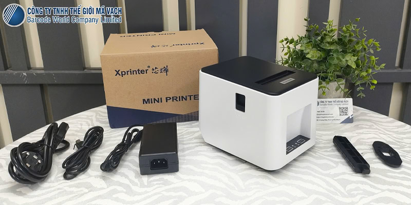 Máy in mã vạch Xprinter XP-Q361U để bàn nhỏ gọn