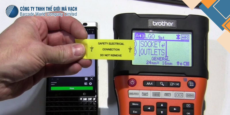 Máy in nhãn Brother P-touch in tem cảnh báo