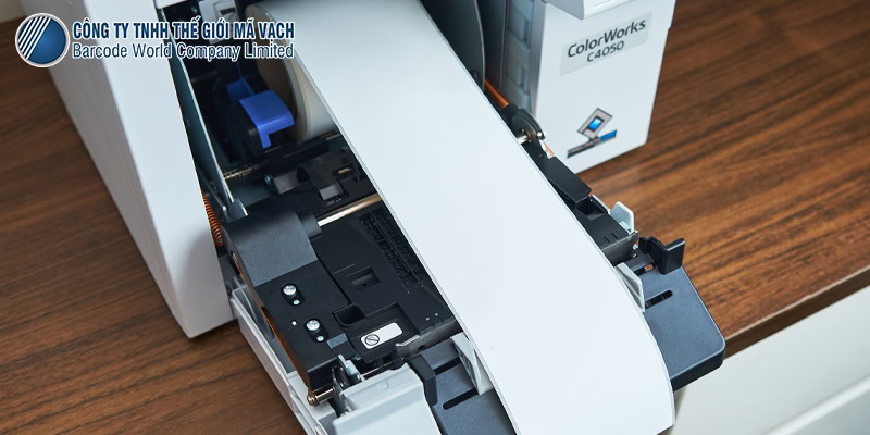 Máy Epson C4050 hỗ trợ khổ nhãn có chiều rộng tối đa 108mm