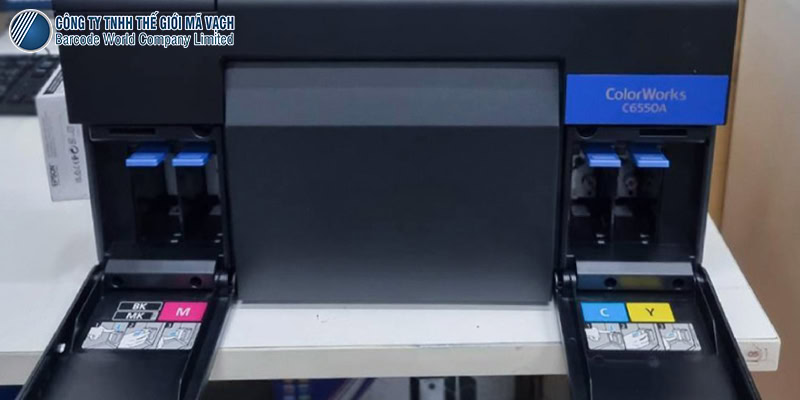 Epson ColorWorks C6550A có 4 hộp mực riêng lẻ