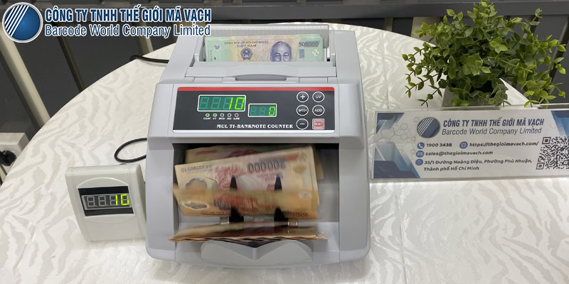 CASHTA 2010UV đếm được nhiều loại tiền