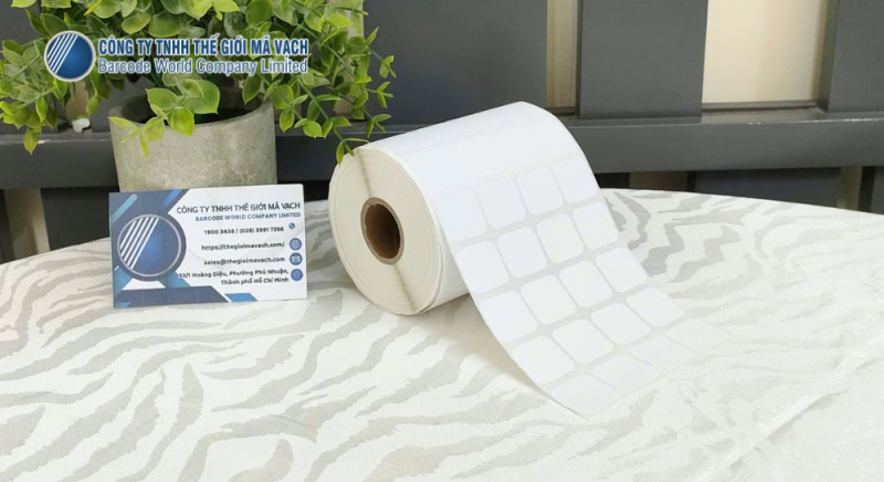 Decal giấy 22x20mm 4 tem/hàng nhân 4 lần hiệu suất in Decal giấy 22x20mm 4 tem/hàng nhân 4 lần hiệu suất in