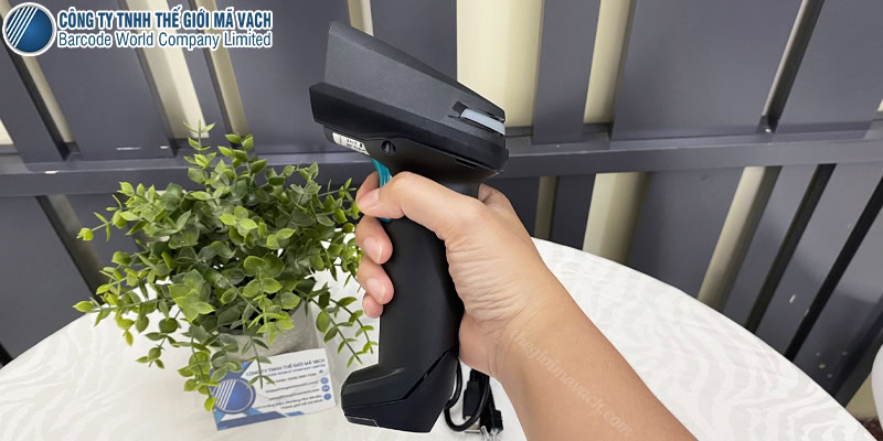 Máy quét mã vạch iData J17 quét đa hướng Máy quét mã vạch iData J17 quét đa hướng
