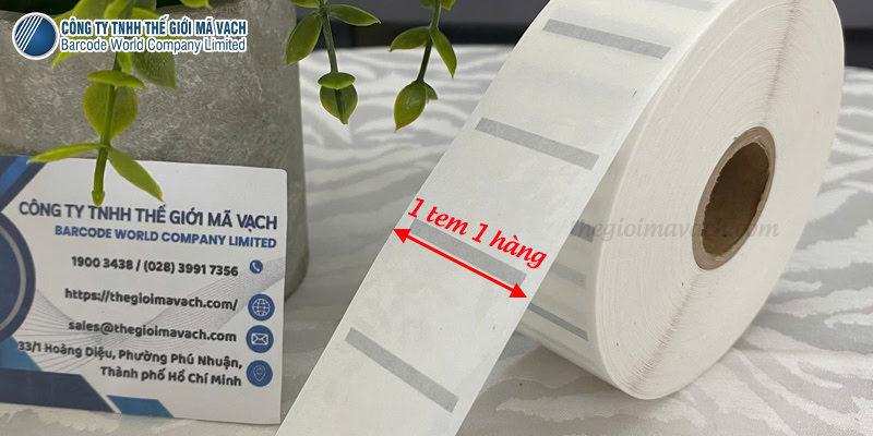 Decal PVC trong suốt 30x20mm bế 1 tem 1 hàng Decal PVC trong suốt 30x20mm bế 1 tem 1 hàng