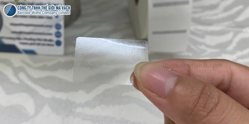 Decal PVC trong suốt 30x20mm ứng dụng chuyên biệt Decal PVC trong suốt 30x20mm ứng dụng chuyên biệt