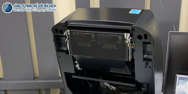 Máy in mã vạch GoDEX RT700 203dpi, in truyền nhiệt Máy in mã vạch GoDEX RT700 203dpi, in truyền nhiệt